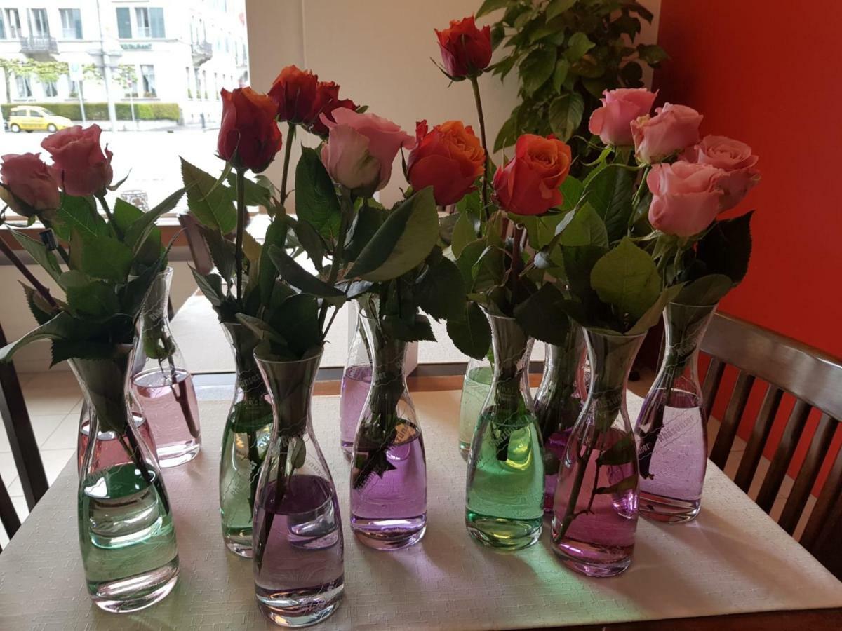 Hotel & Restaurant Stadthof Glarus Ngoại thất bức ảnh
